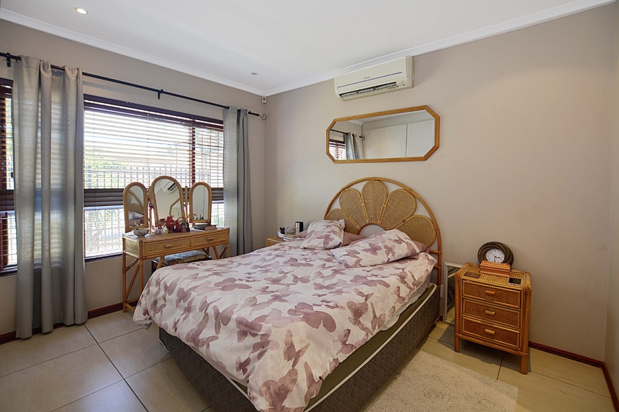 2 Bedroom Property for Sale in Parklands Western Cape